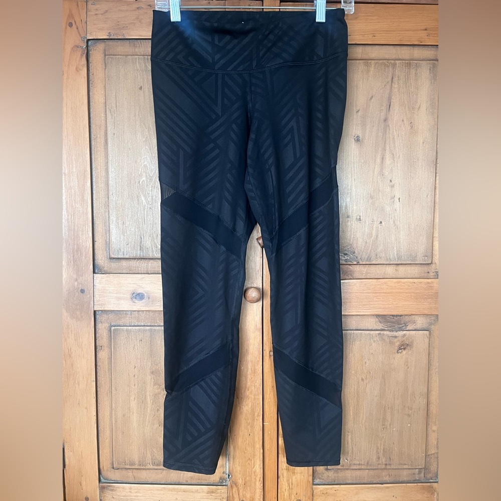 Old Navy Medium Black Geometric Patterned Leggings